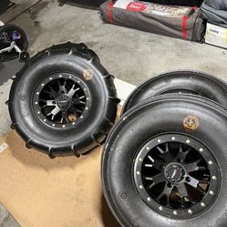 Can Am Paddle Set Semi New 