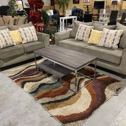 2 piece Sofa Set $199