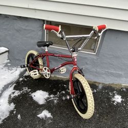 Vintage 1987  16 Inch Magna  Bmx Freestyle Bike