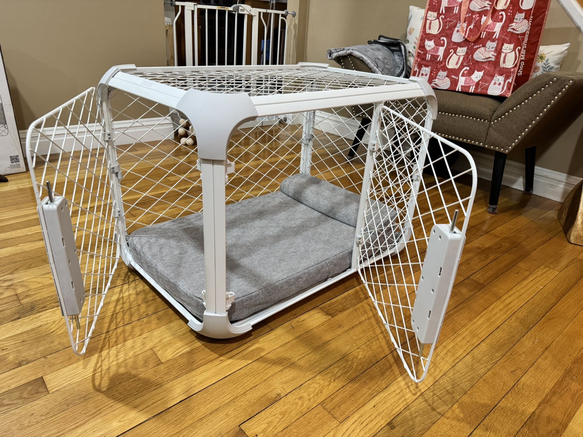 DIGGS DOG CRATE & DIGGS BED