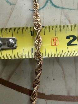 14K BRACELET SIZE 8 INCHES