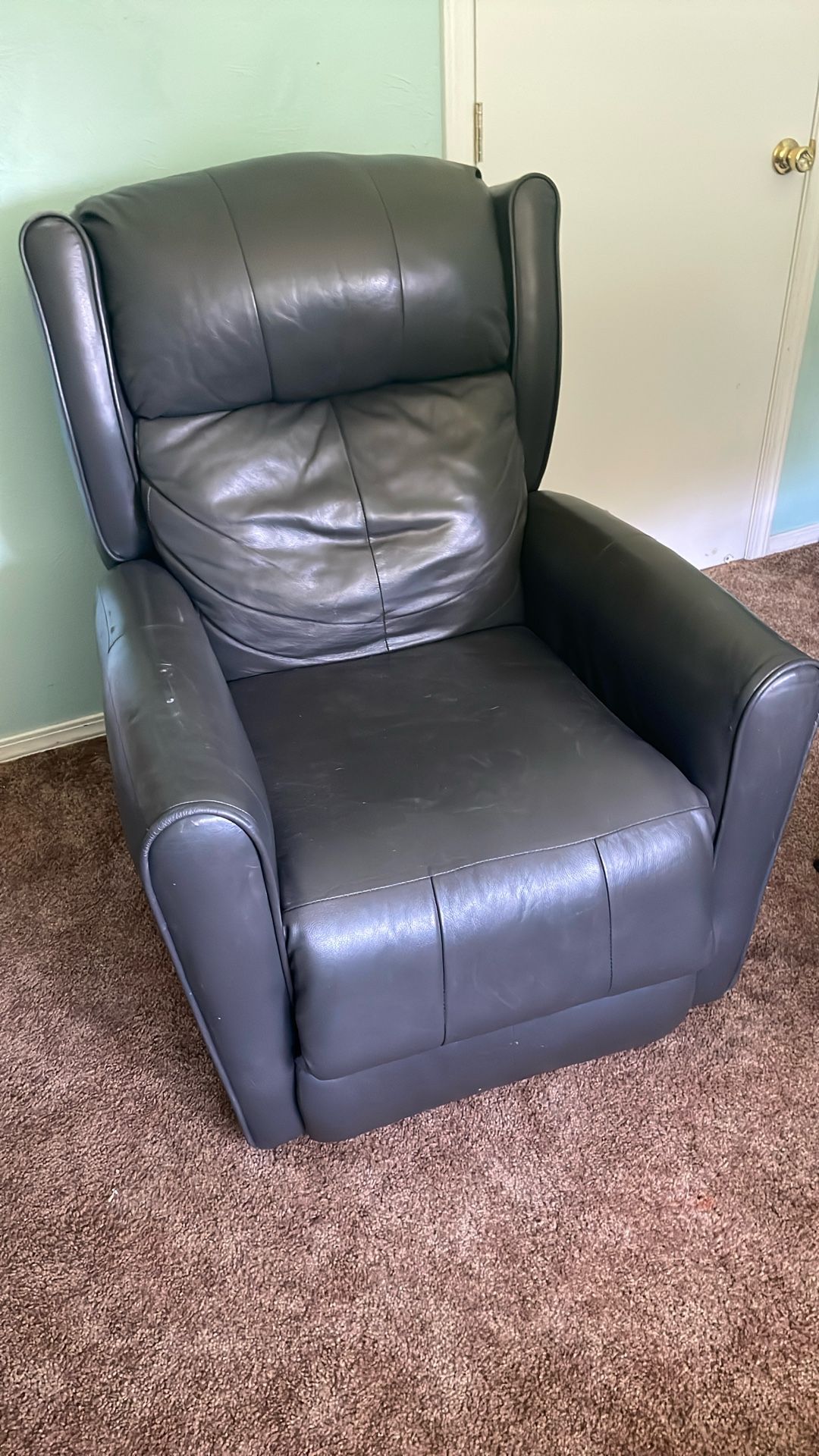 Power Leather Recliner 