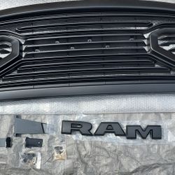 💝 Front Grille For 2009-2013 Dodge RAM 1500 LTD Front Bumper Grille #W8363