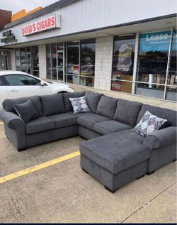 Gray Fabric U-Shaped Sectional Sofa with Chaise