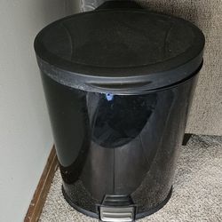 Garbage Can 