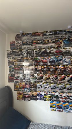 Hot Wheels Die-Cast Car Collection – Large Lot