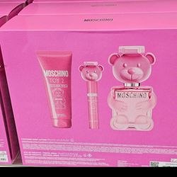 pink moschino toy set