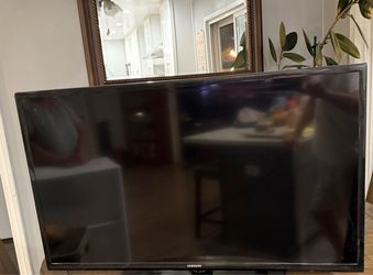 40” Samsung TV