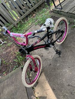 Girls bike