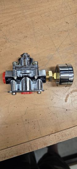 Holley Fuel Pressure Regulator
