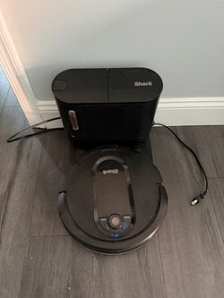 Shark EZ Robot Vacuum with Self-Empty Base