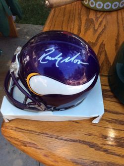 Randy Moss signed Viks Mini Helmet! Rare! COA!
