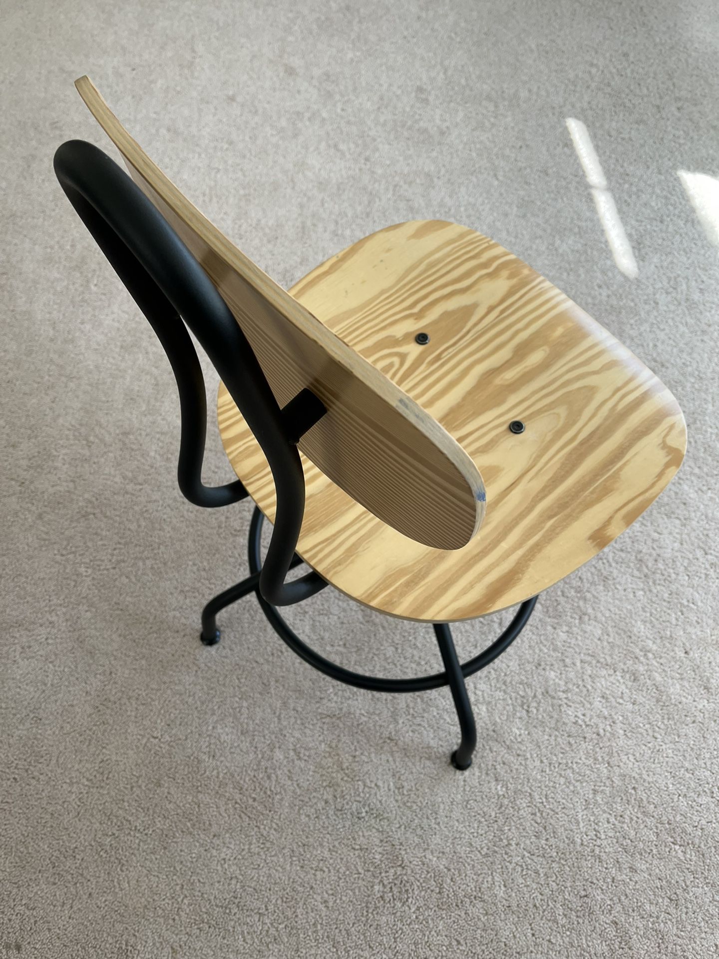 Desk Chair (ikea)