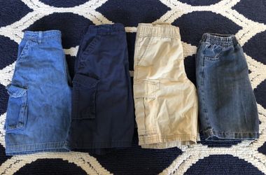Boy shorts size 8