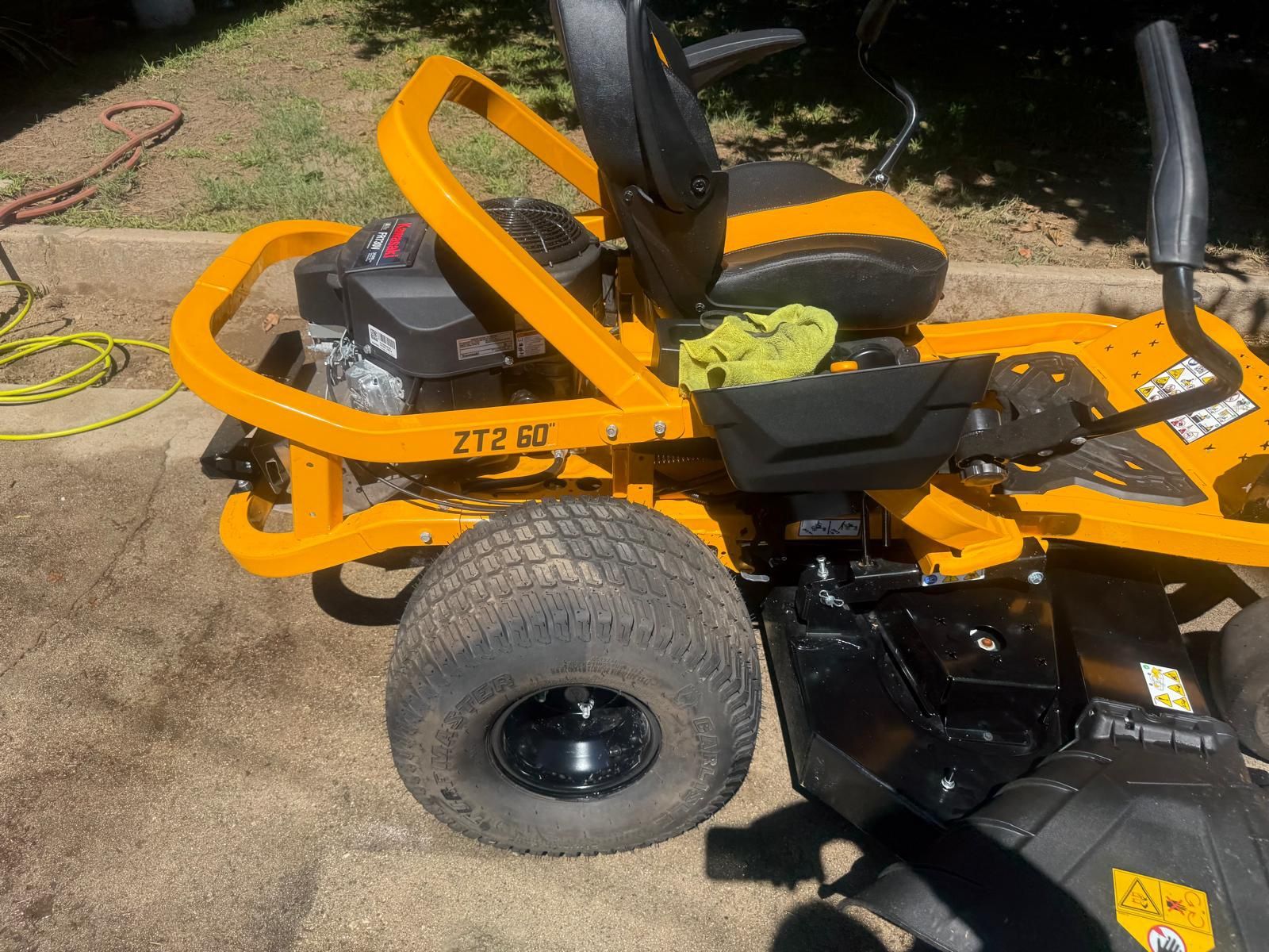 Cub Cadet Ultima ZT2 60 in. Fabricated Deck 24HP V-Twin Kawasaki FR Series Engine Dual Hydro DriveGas Zero Turn Riding Lawn Mower