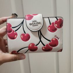 NEW COACH CHERRY WALLET