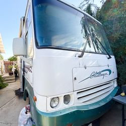 RV CHALLENGER 2004