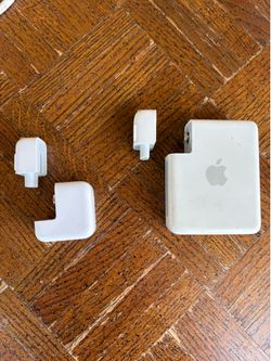 Apple vintage airport wall adapter