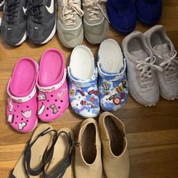 Lot Of Women Shoes 