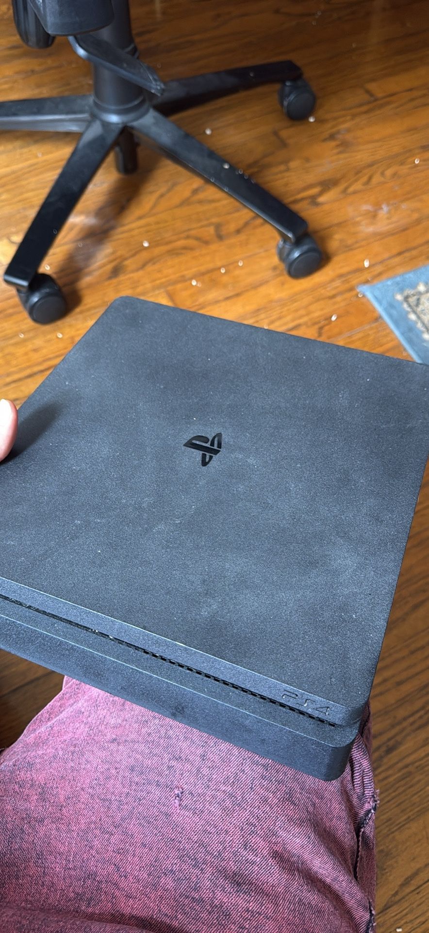 PS4