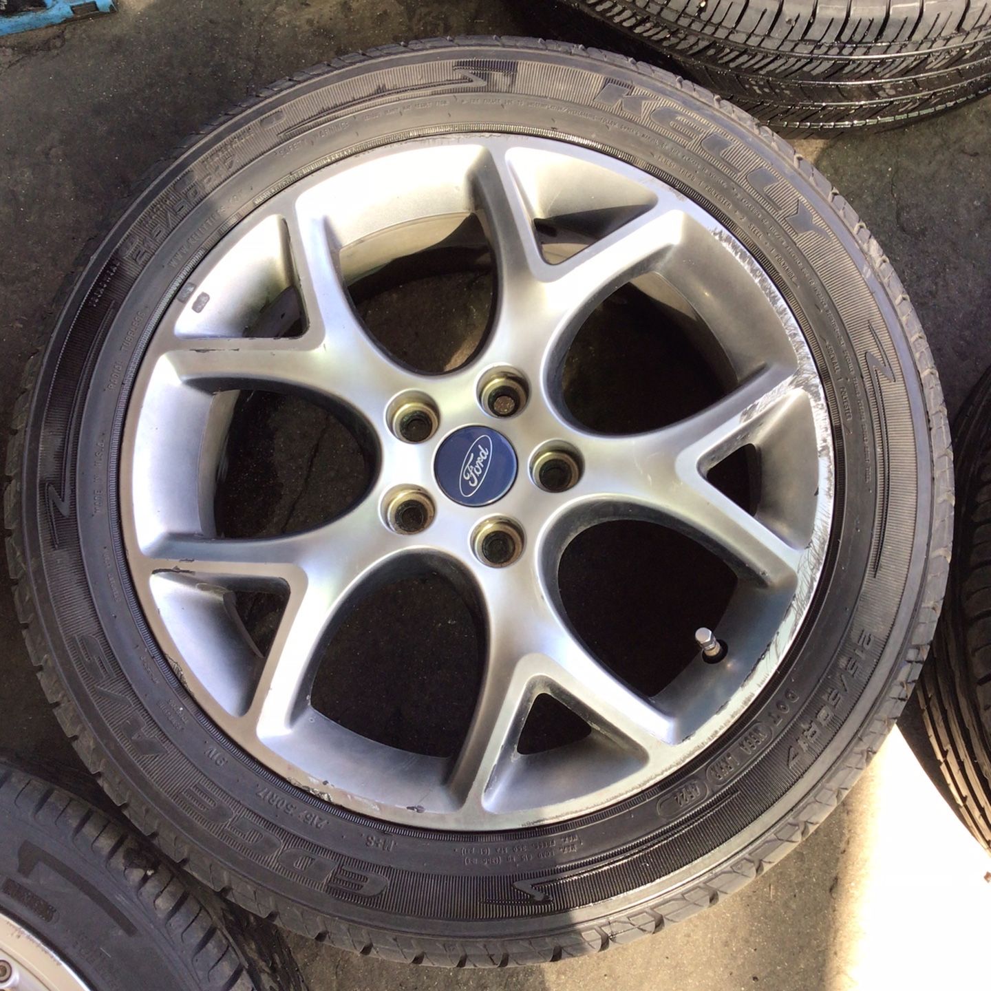 12-14 Ford Focus Rims & Tires 5lug 17*7