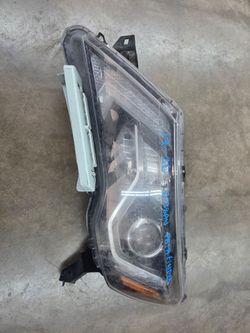 2017 2020 nissan pathfinder left headlight