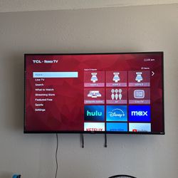 TV And Tv Mount 