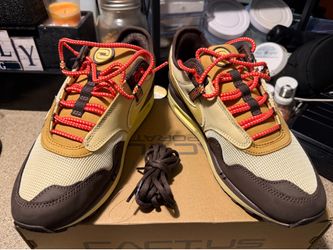 Travis Scott Air Max 1 size 10