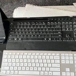 Wireless Keyboards and Desk Accessories Bundle