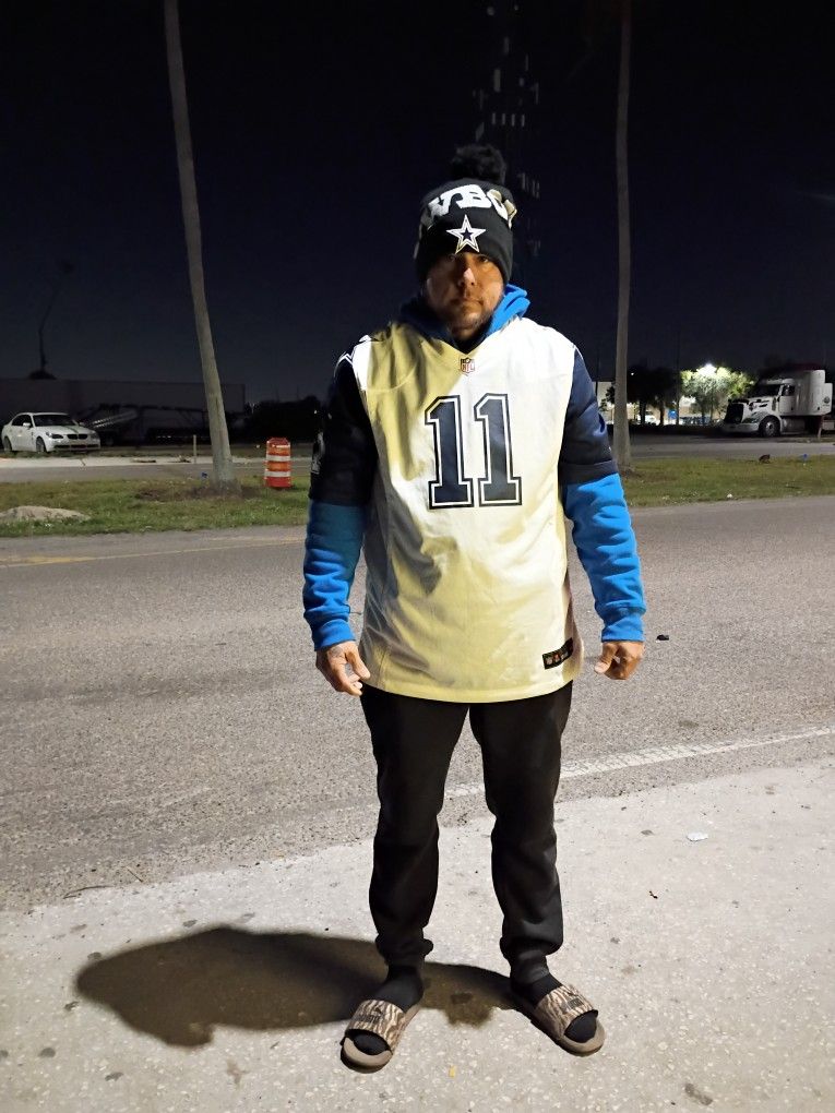 DALLAS COWBOY PARSONS JERSEY AND HAT