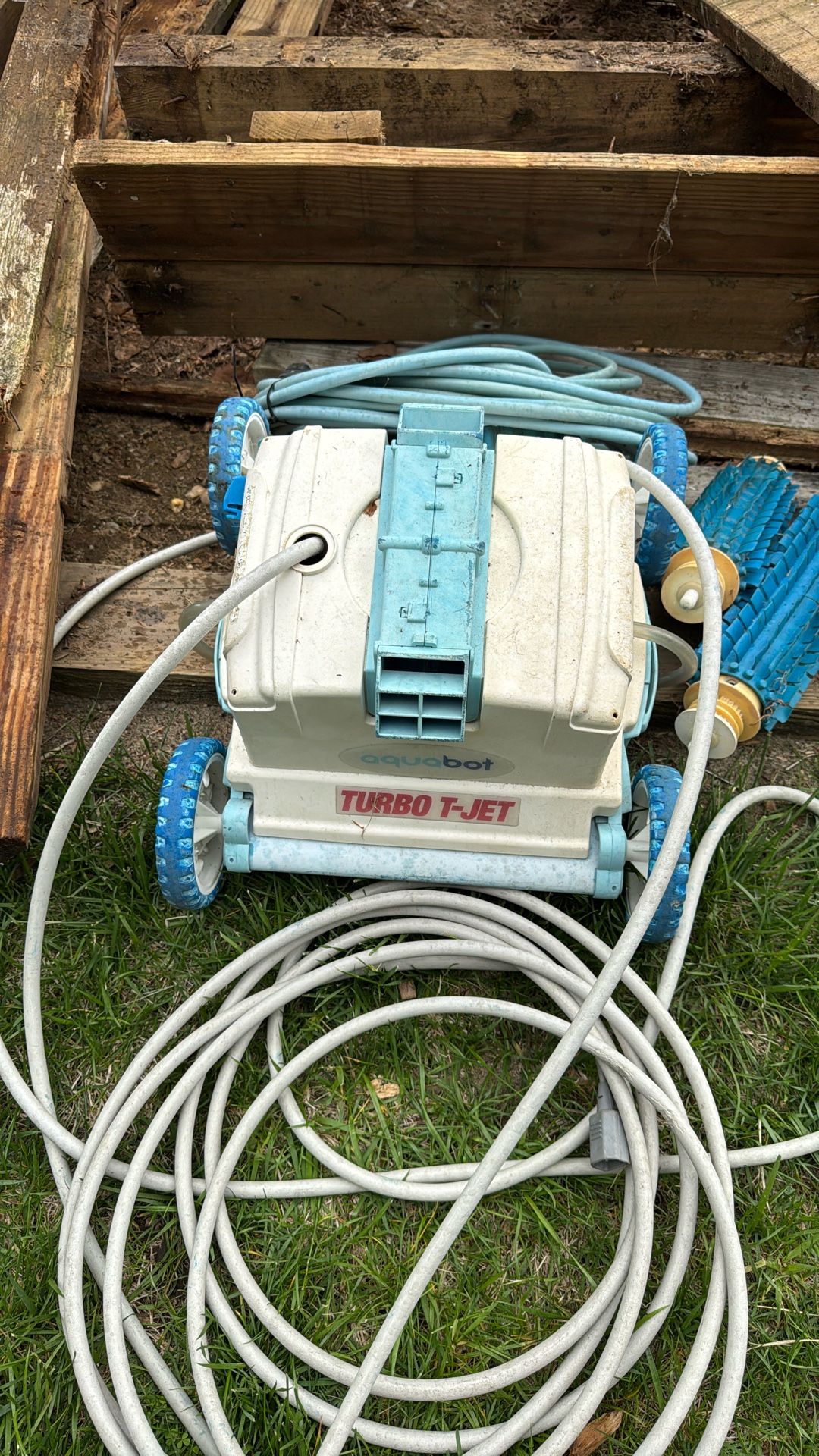 Pool Robots Vacuums.