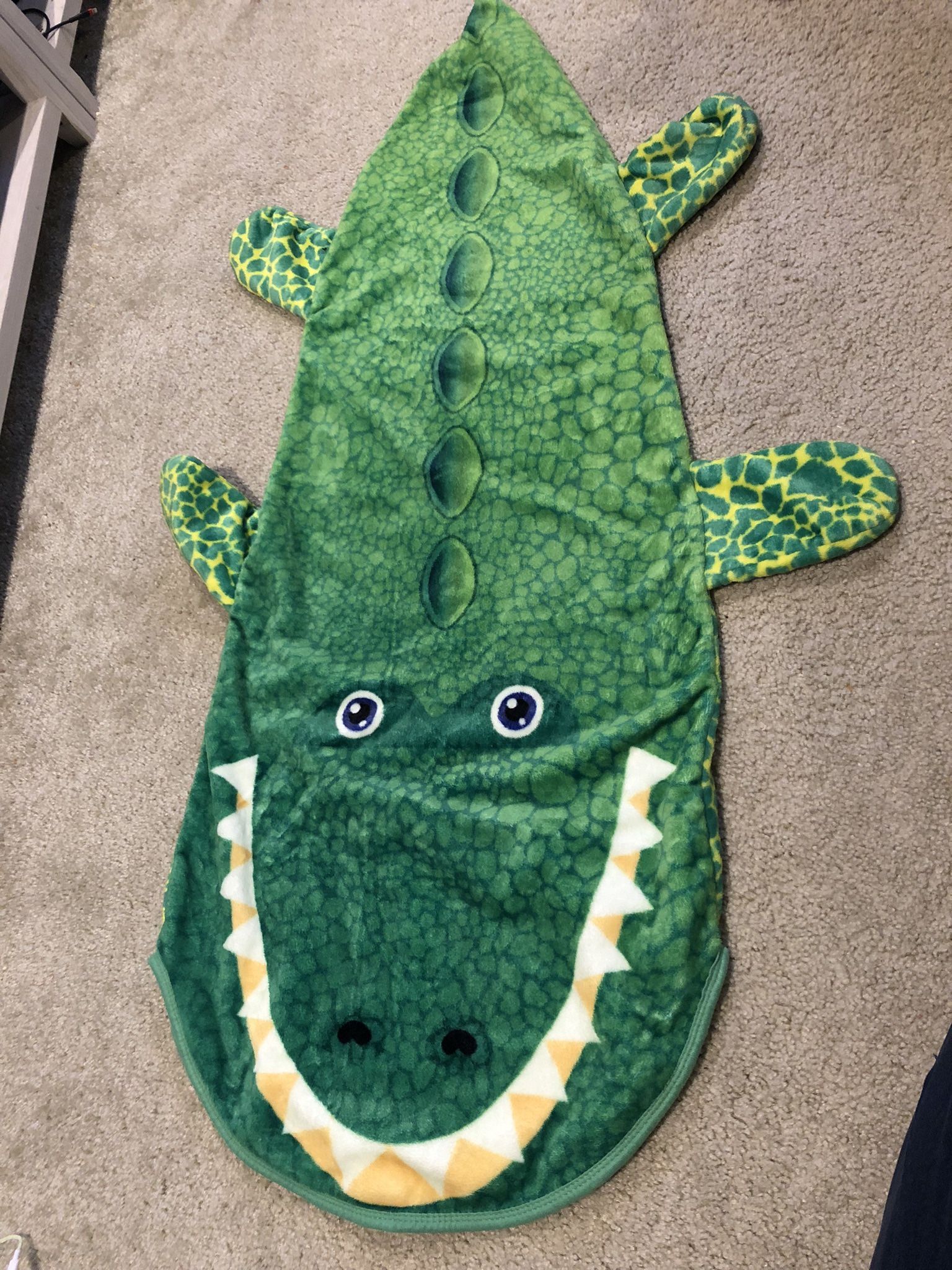 Kids Alligator Blanket