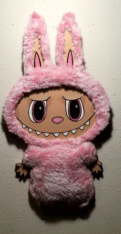 XL Labubu