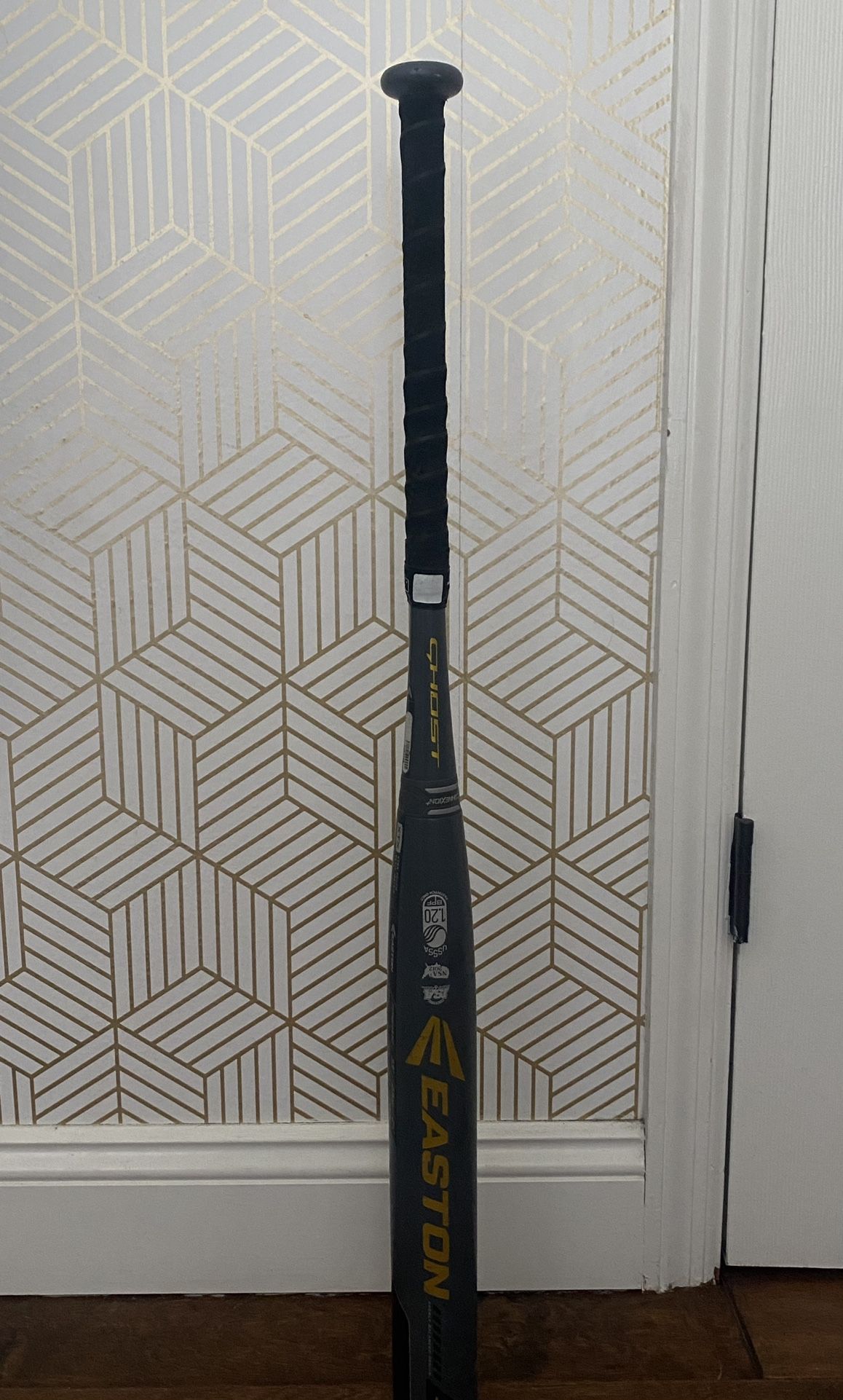 Black and Gold Easton Ghost 33/23