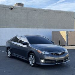 Toyota Camry 2012 clean title