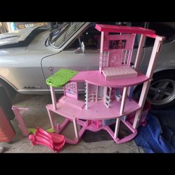 Barbie Dream House
