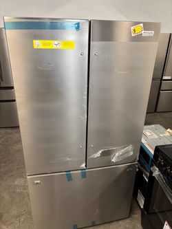 Frigidaire Gallery French Door Refrigerator