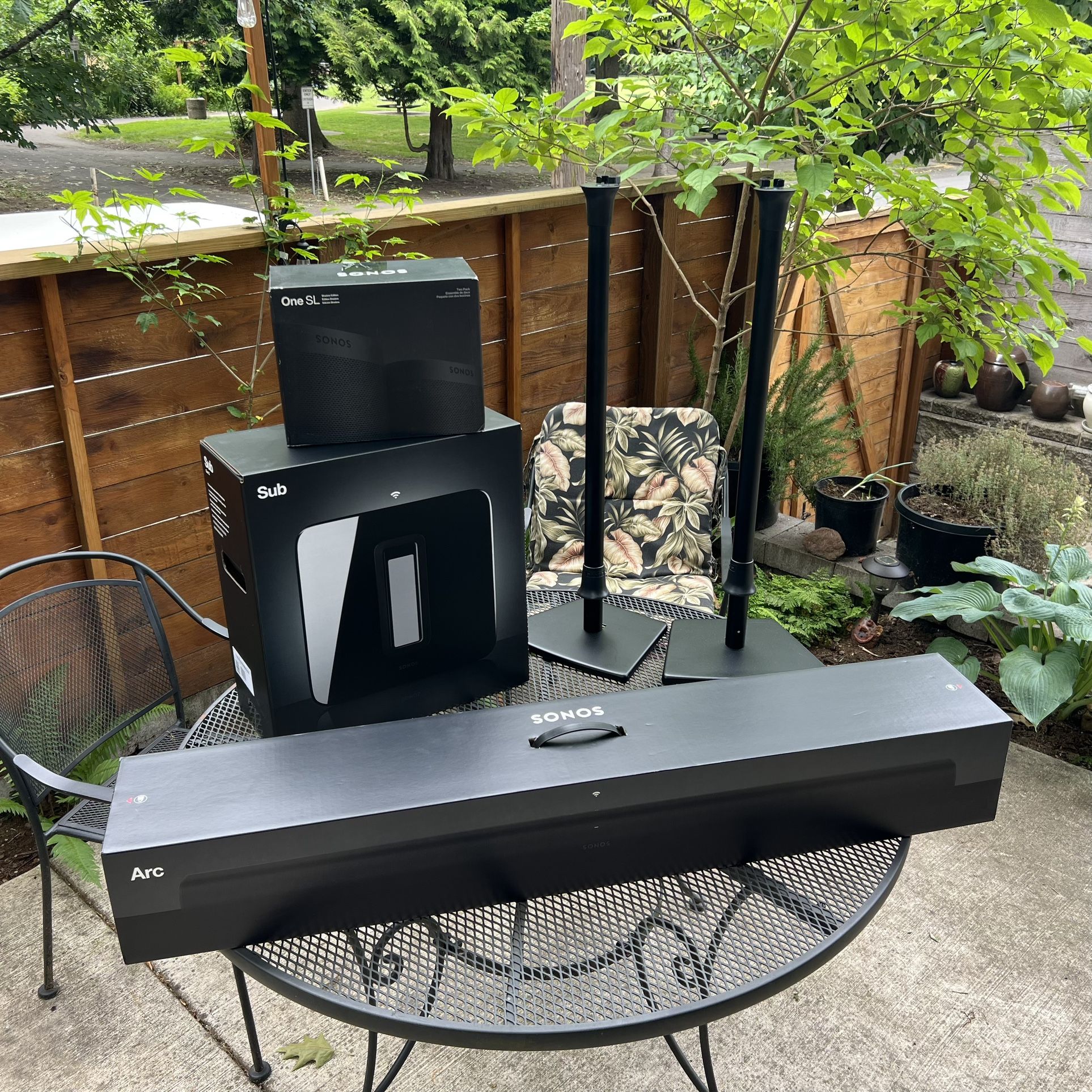 Sonos Complete Surround sound . Arc, Sub, (2) SL Ones, (Stands Sold