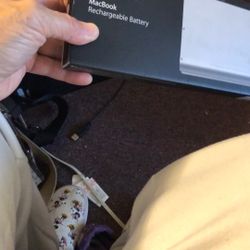 MacBook rechargeable battery