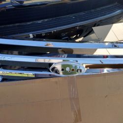 2008 Ford Expedition Grill New 