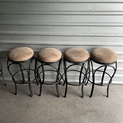 Bar/Counter Stools