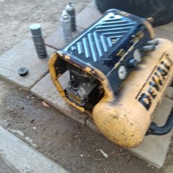 Dewalt Compressor 
