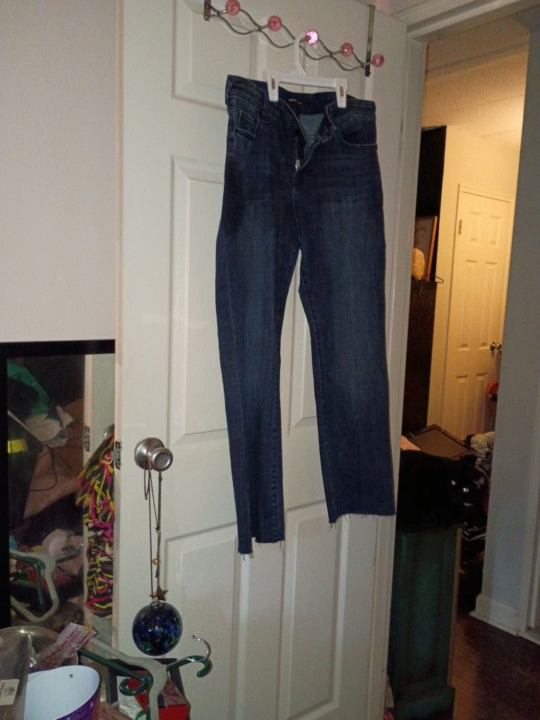 True Religion Size 32 Jeans 