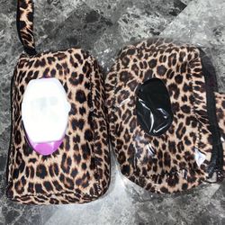 Leopard wipe case