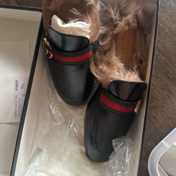 NEW Men’s Gucci Slides 