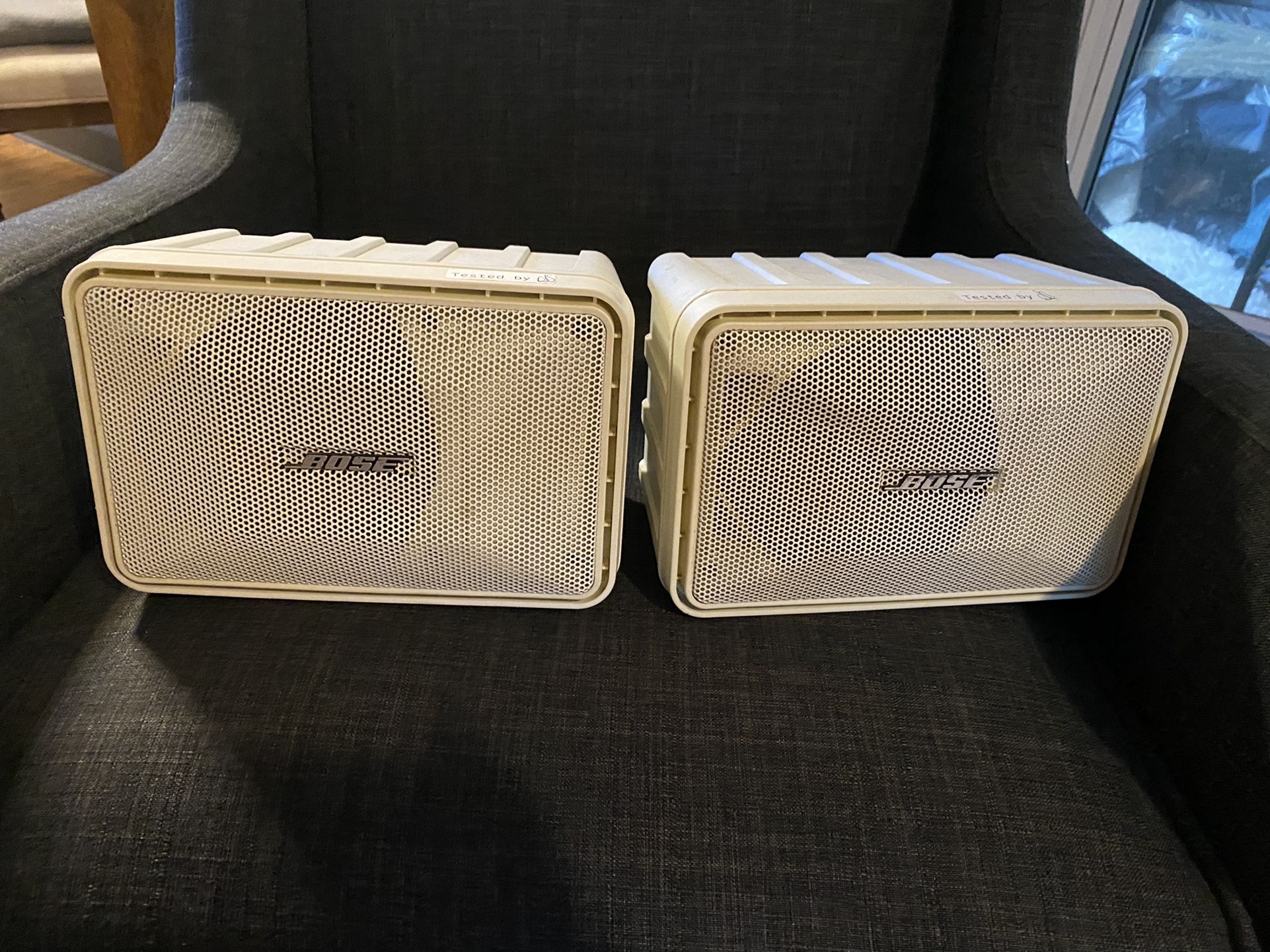 I sell two small BOSÉ brand speakers