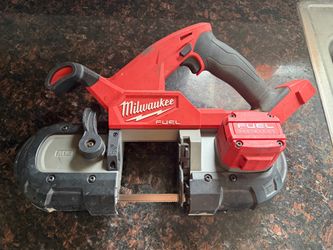 Milwaukee bandsaw m18