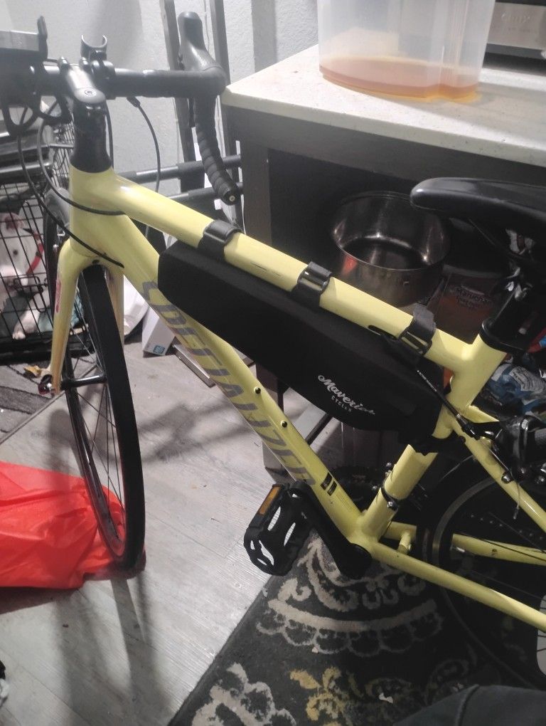 Specialized Allez E5 Elite. 