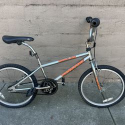 Vintage Mongoose Chameleon BMX  Bicycle 