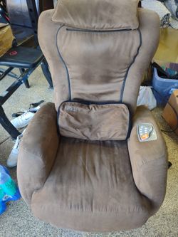 iJoy Massage Chair. Excellent Condition 